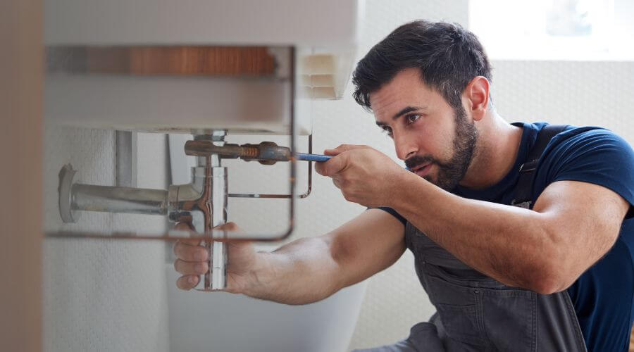 Professional water heater installation services in Nadeau, MI